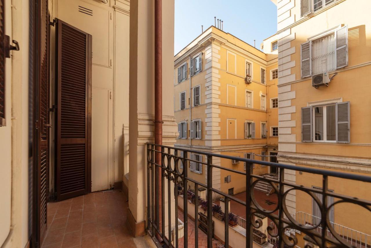 Residence Borgognoni Apartments Rome Buitenkant foto