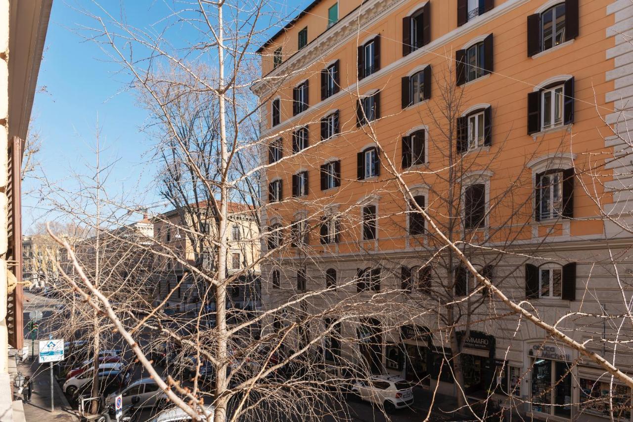 Residence Borgognoni Apartments Rome Buitenkant foto
