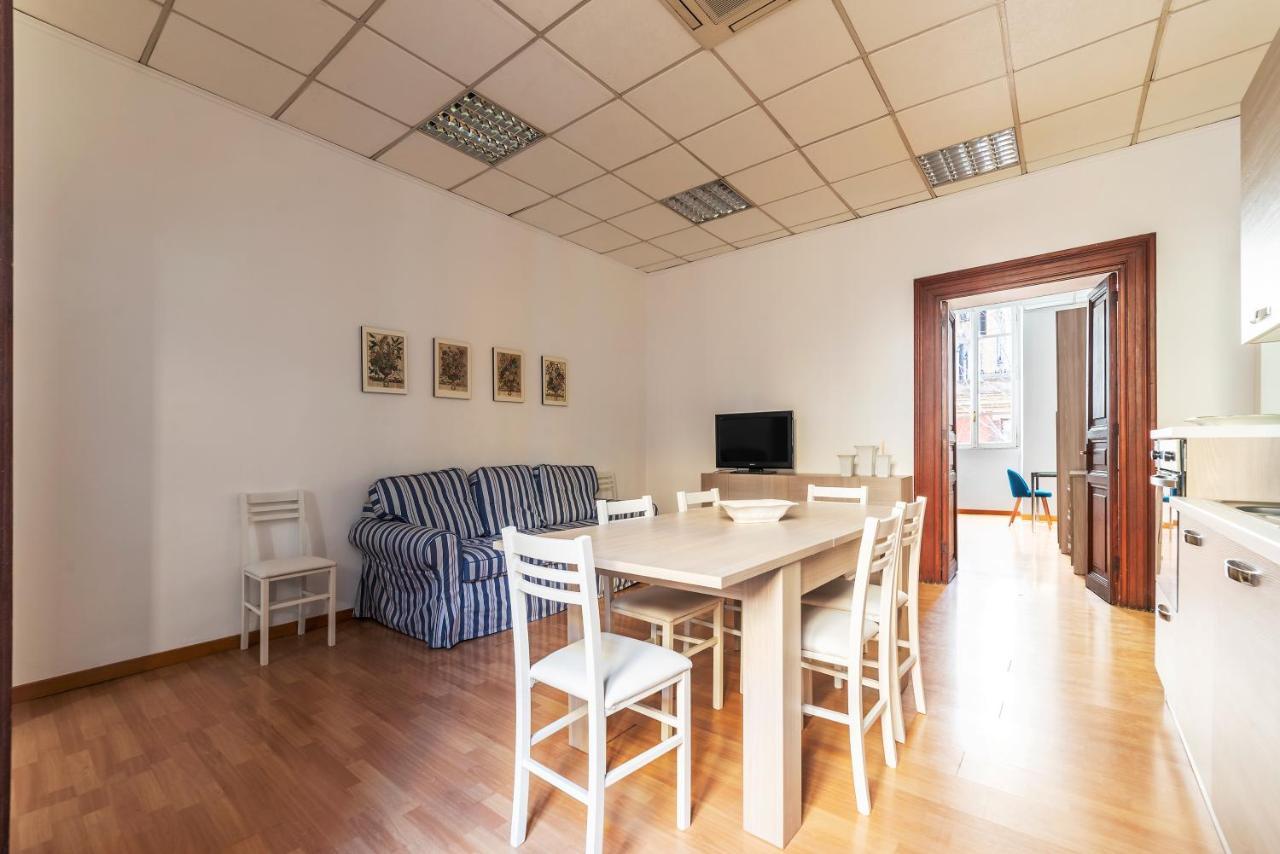 Residence Borgognoni Apartments Rome Buitenkant foto