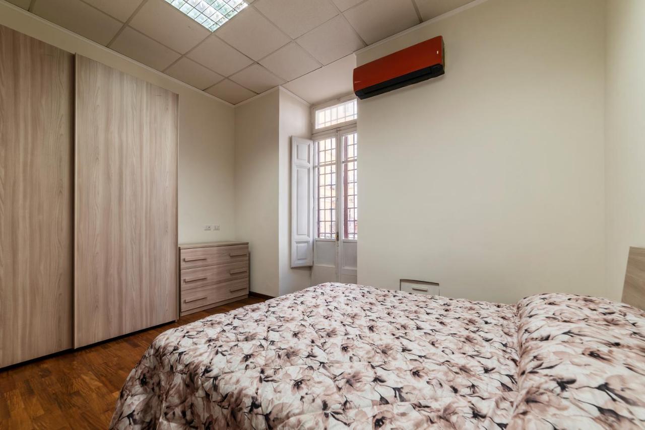 Residence Borgognoni Apartments Rome Buitenkant foto