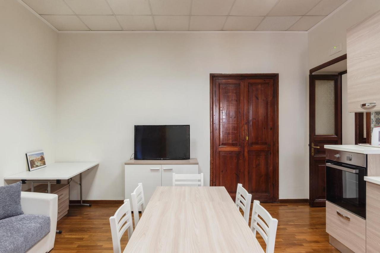 Residence Borgognoni Apartments Rome Buitenkant foto