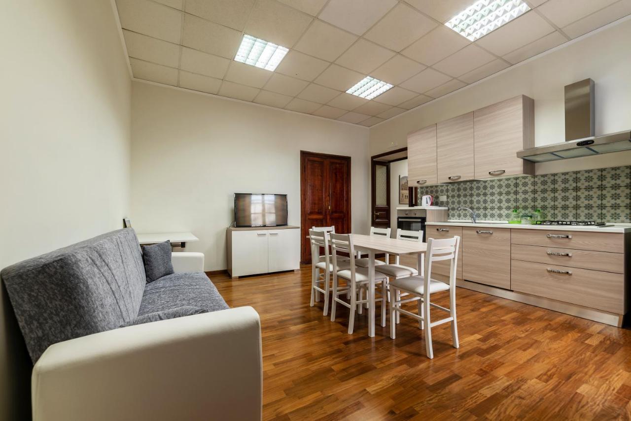 Residence Borgognoni Apartments Rome Buitenkant foto