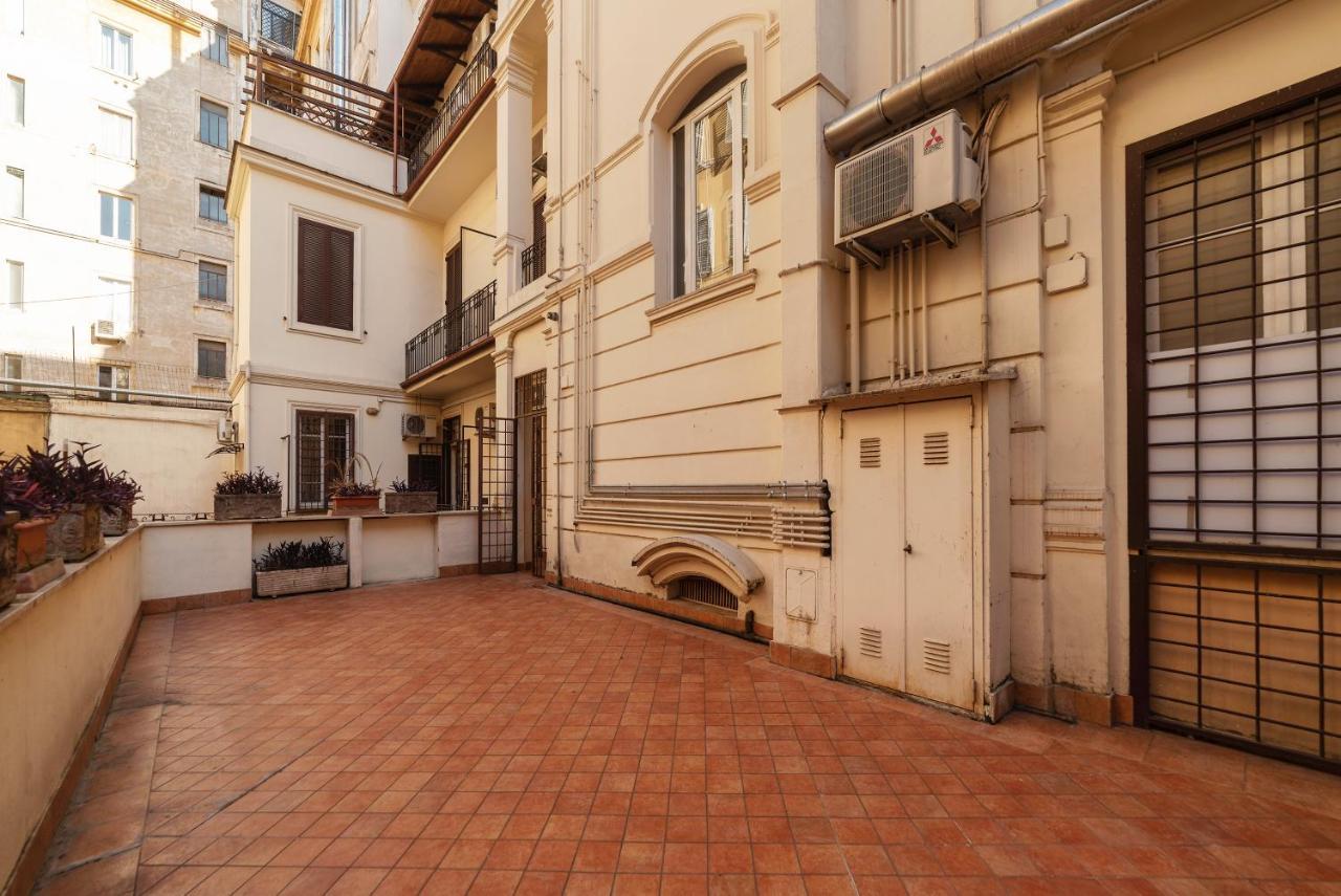 Residence Borgognoni Apartments Rome Buitenkant foto